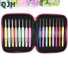 Set de 16 crochet