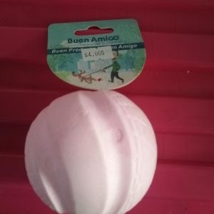 Pelota dura para mascotas