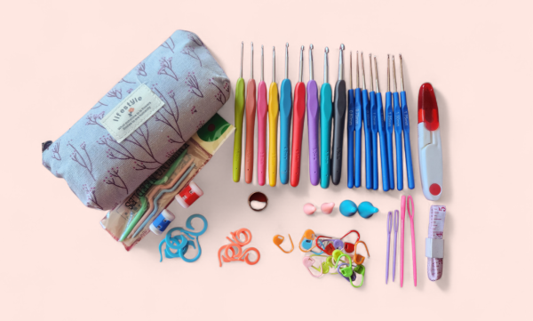 Estuche de crochet + accesorios